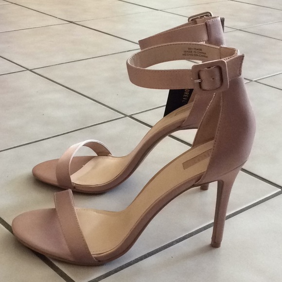 tan one strap heels